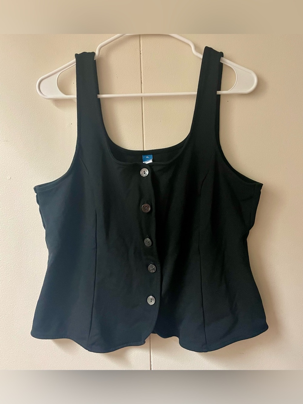 Old Navy top